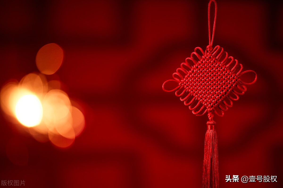 同事生孩子给红包什么时候给合适,过年给老师多少钱红包合适