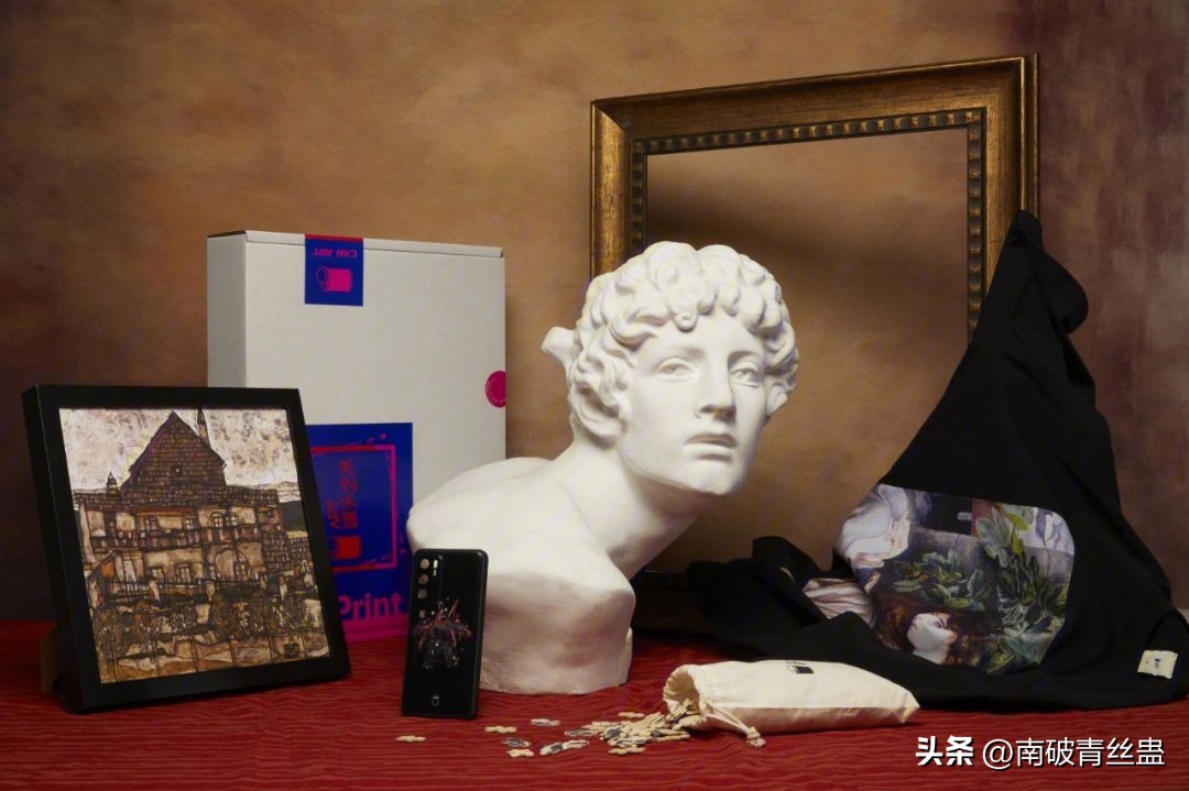 探讨美术作品所蕴含意义,美术作品中的人文意蕴