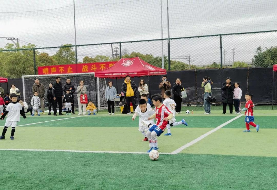 运动快乐昂扬斗志,运动快乐展现昂扬斗志