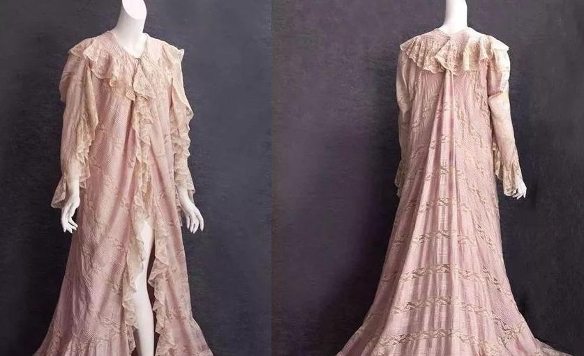 欧洲睡衣发展史,欧洲中世纪英国贵族的睡衣