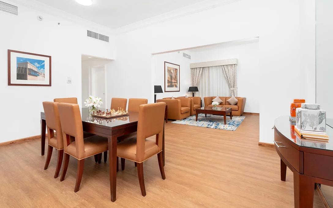 奖项认可+驴友好评，推荐沙迦金沙酒店和公寓，4个理由足矣