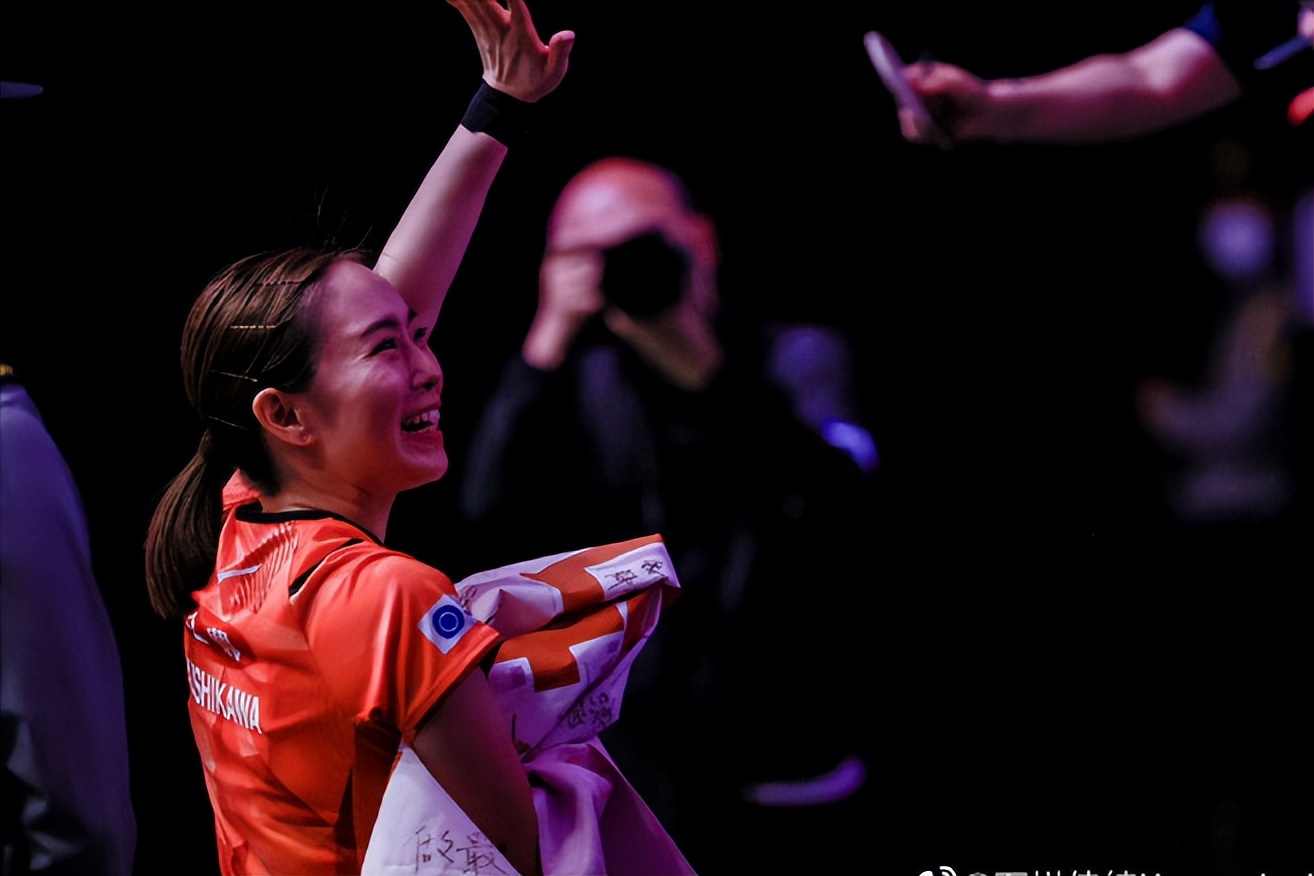 日本球员官宣退役:跟着中国教练训练学中文很幸福,国乒美女祝福