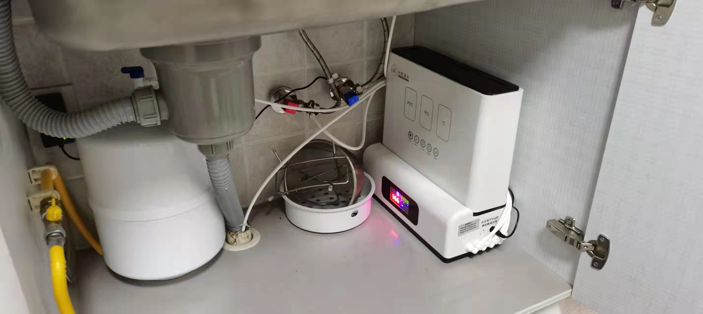 奶粉选配方好的还是大品牌的,儿童奶粉喝哪种好一点