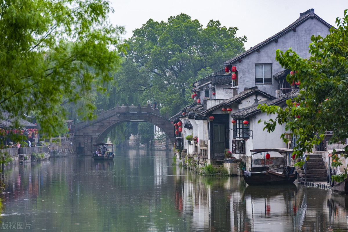 上海最新免费游玩景点推荐,上海旅游必去的五个免费景点