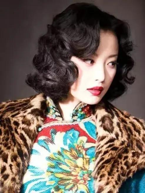 倪妮和井柏然哪一年分手的,倪妮先跟冯绍峰还是井柏然