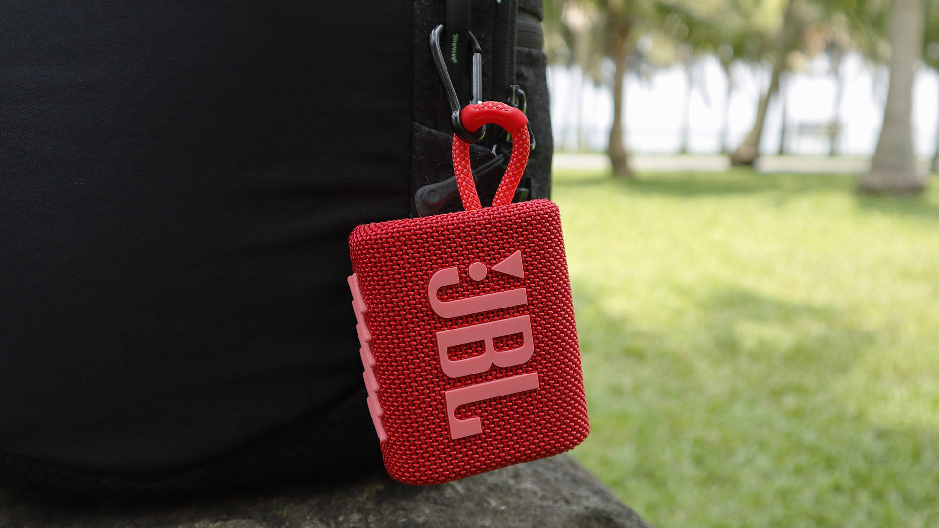 支持ip67的防水级别,支持ip68防水续航时间长