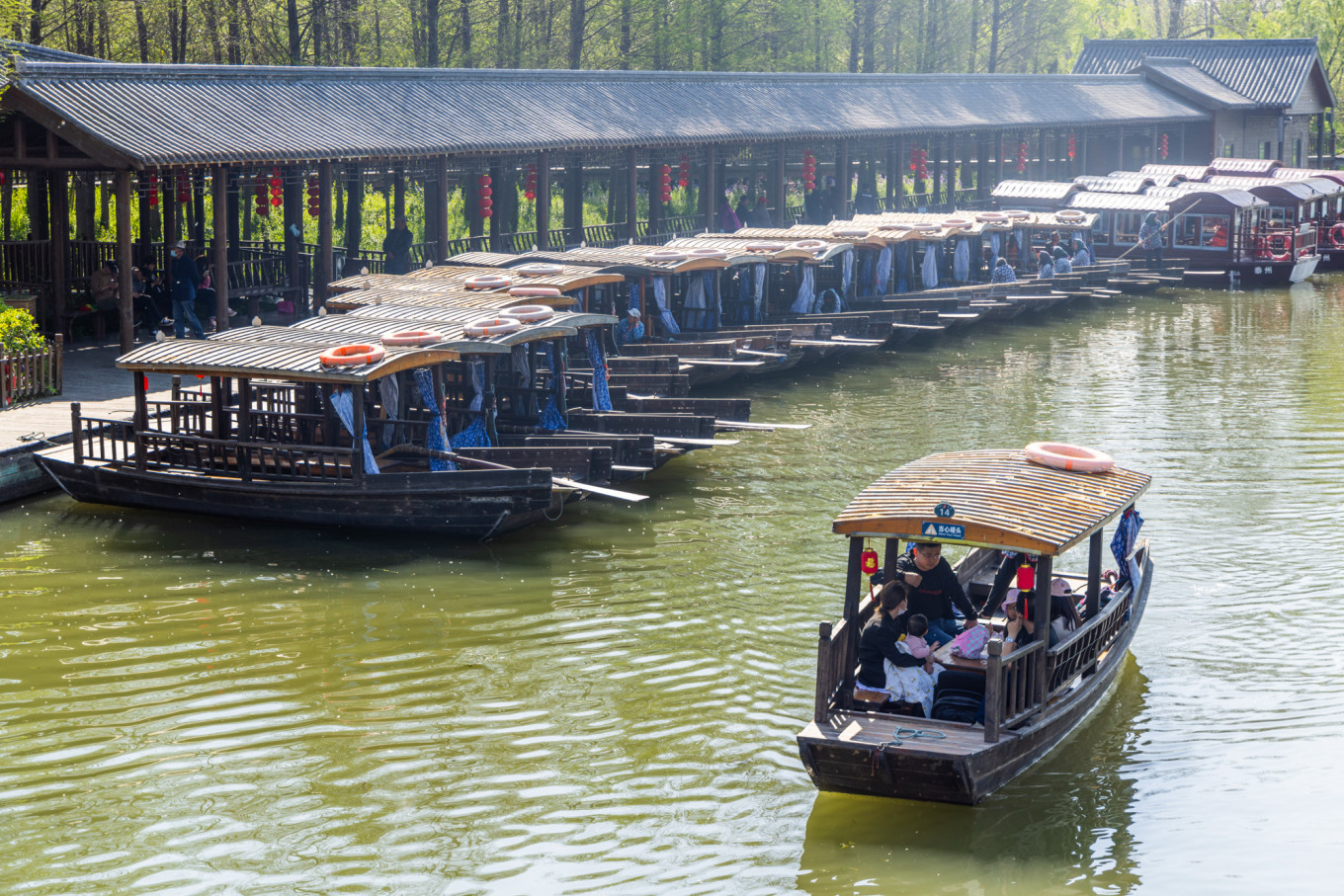 春日下江南杭州,春日下江南古镇