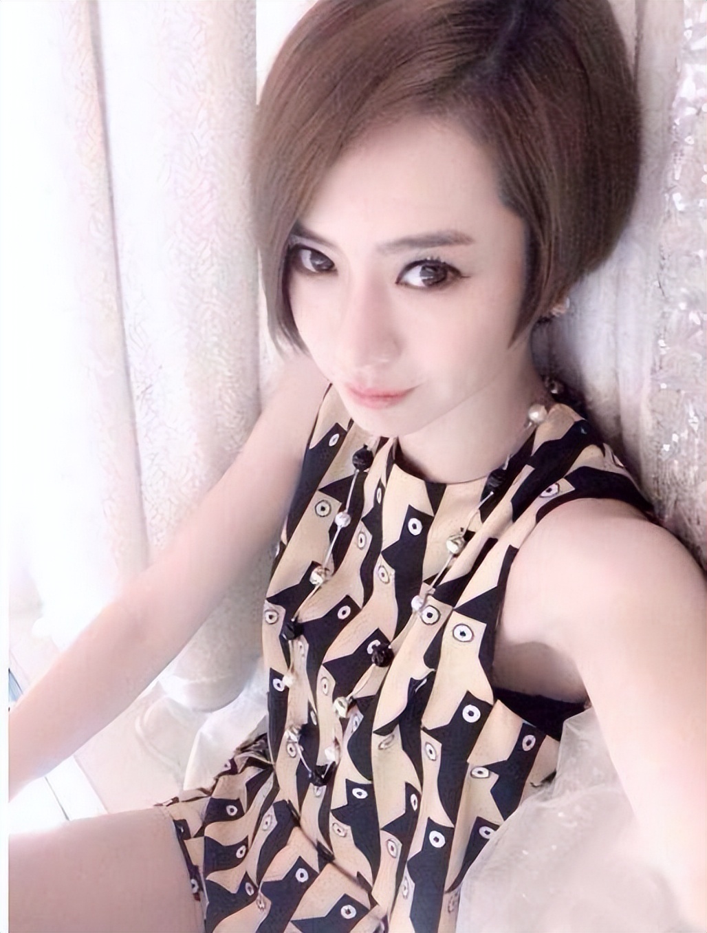 论女星的短发角色，只服这10位港台女神！热巴等人就别硬上弓了