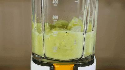 自制夏日清凉饮品简单又好喝,怎么做一杯夏日清凉解暑的饮品