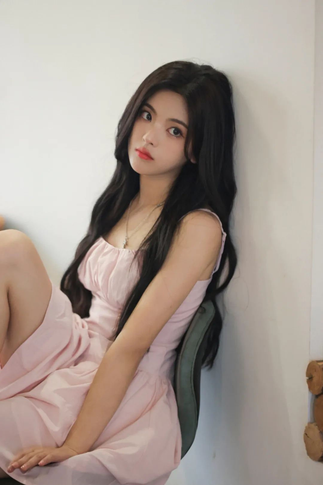 杨超越新剧重紫有多少集,杨超越新剧首发网友吐槽造型雷人