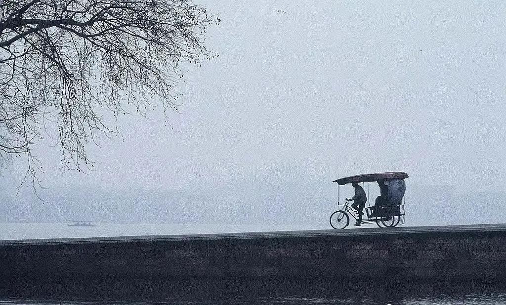 鏃ュ啗鍏借褰╄壊鐓х墖,渚靛崕鏃ュ啗鍏借缁濈増鐓х墖