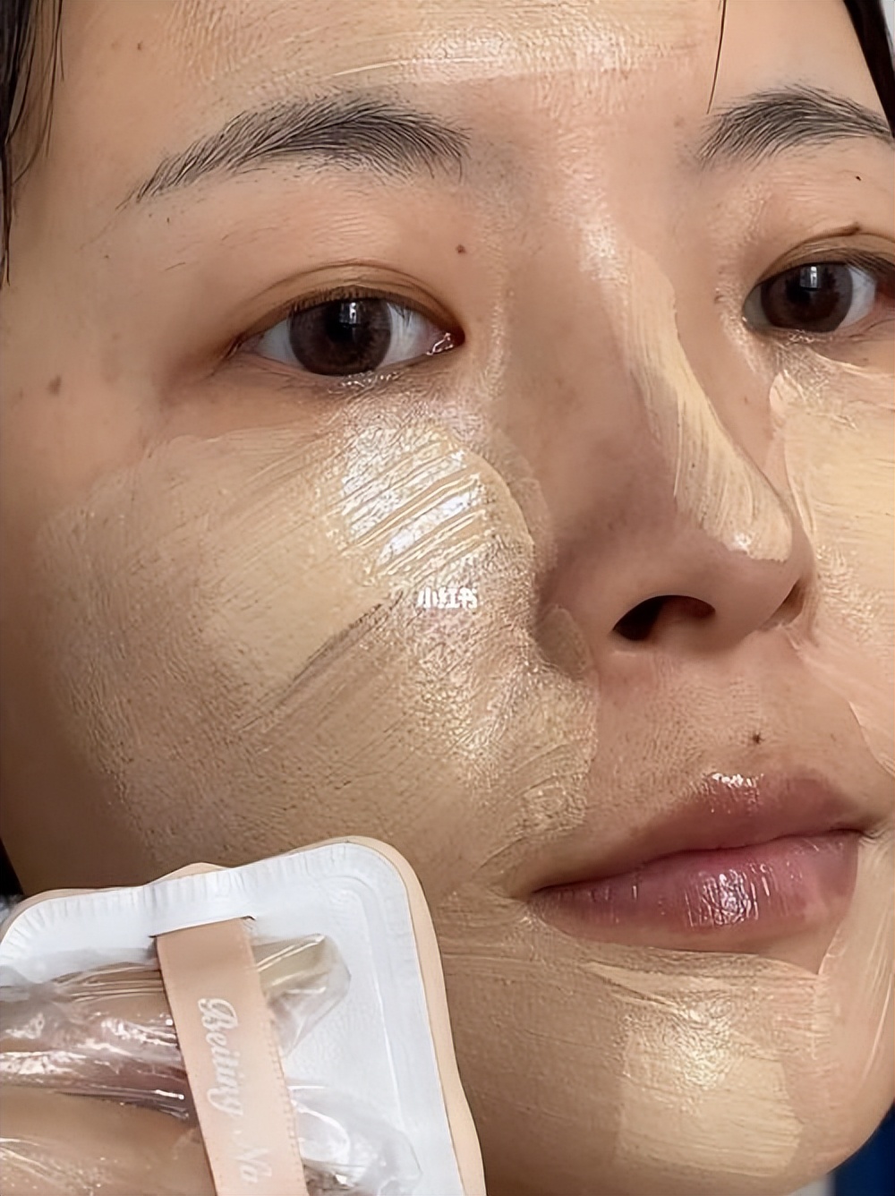 不用粉底液用什么可以代替底妆,爱化妆的女孩子粉底液