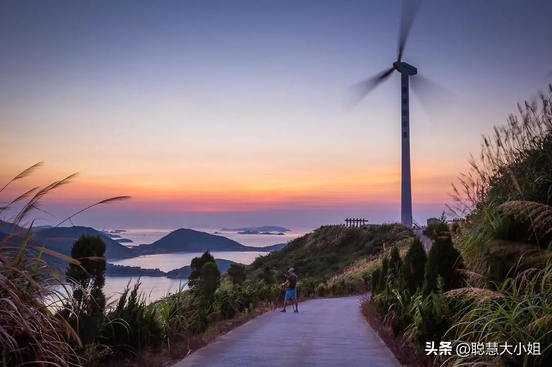 舟山群岛以前和大陆连着吗 (舟山群岛共有多少小岛)