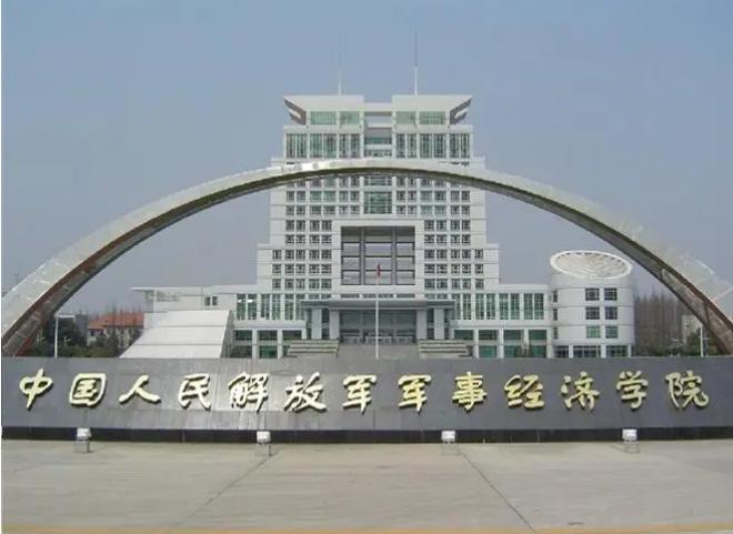 河南8岁神童何雪豪被军校录取,中国神童何雪豪现在什么军衔