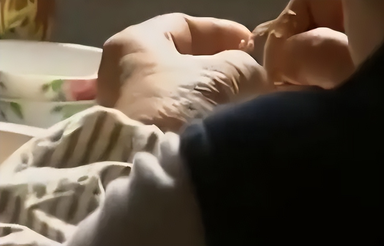 坑人！药浴中心用滚药包给孩子治皮肤，孩子昏迷4天，后果可怕