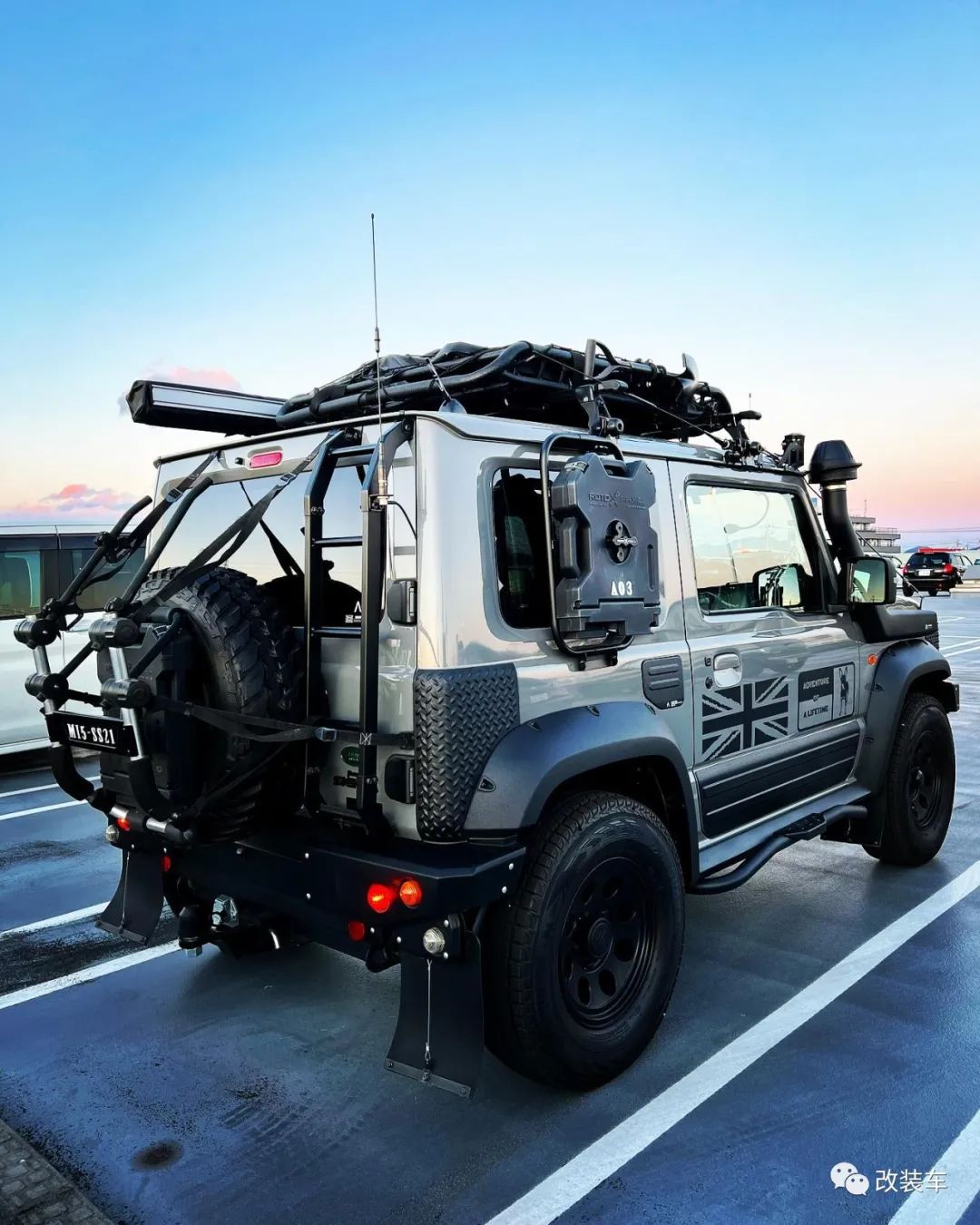 铃木吉姆尼进化,铃木吉姆尼霸气升级