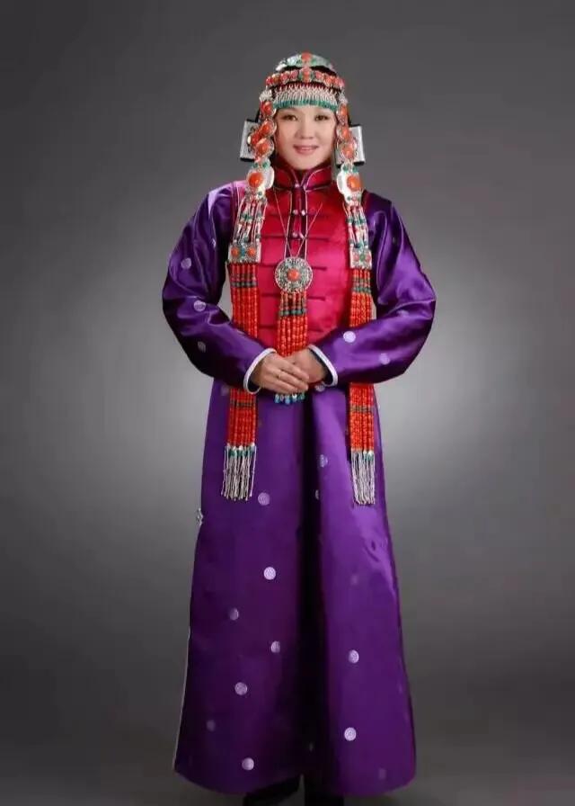 五十六个民族服饰大集锦,五十六个民族服饰一览图