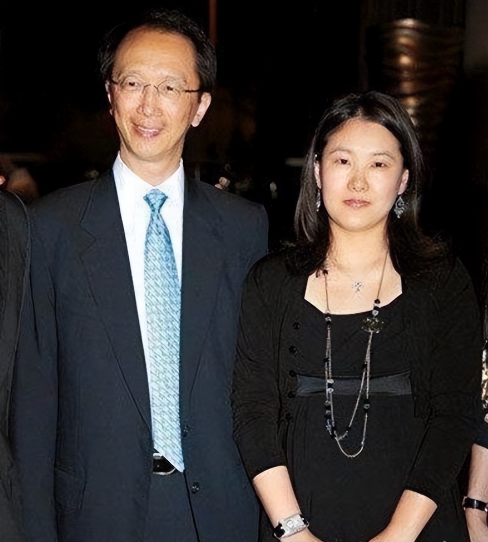 跳水女王伏明霞发福明显,跳水皇后伏明霞吉尼斯世界纪录