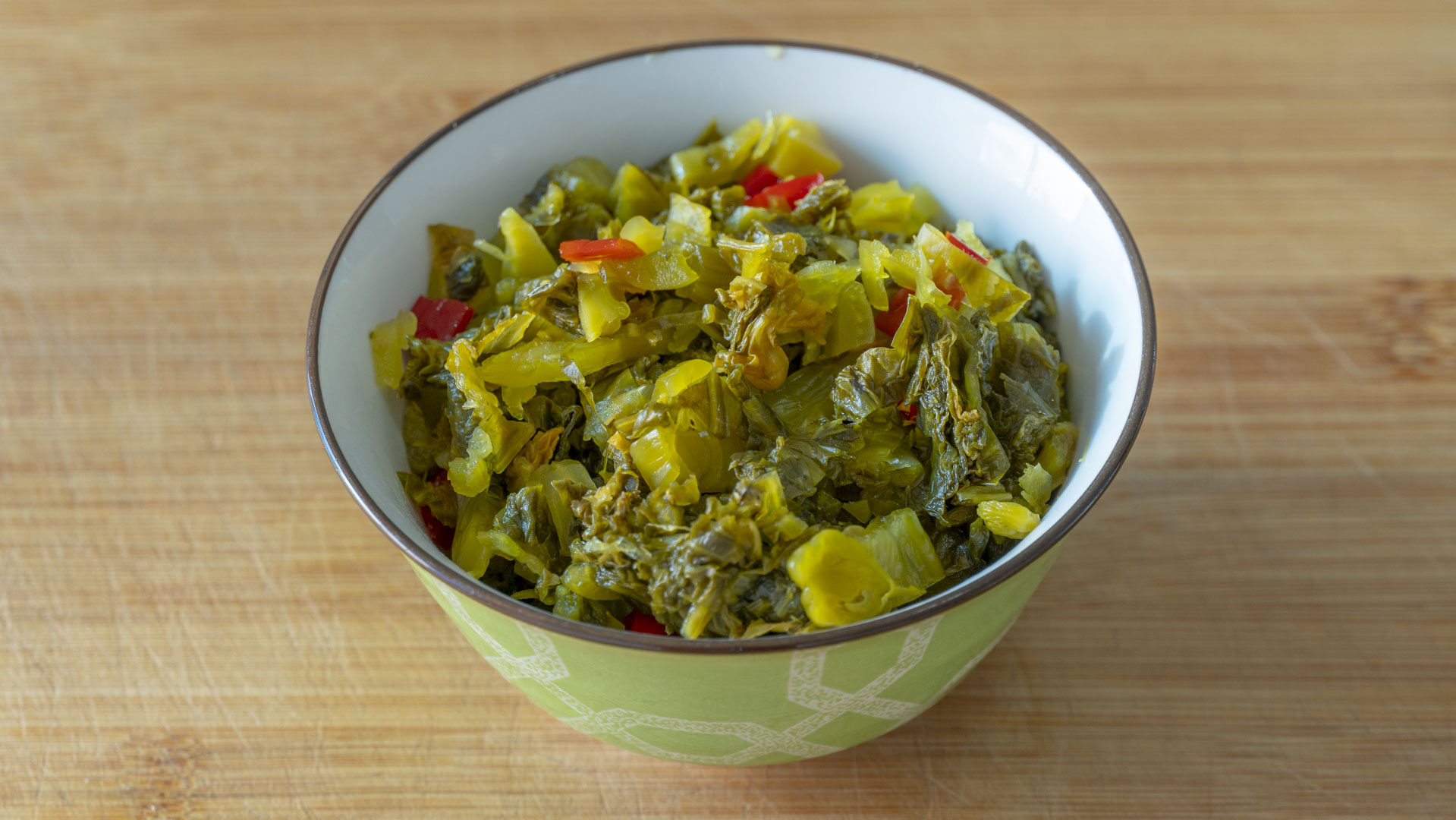 酸菜好吃不发臭的做法,酸菜鲜做的酸菜怎样吃才能更安全