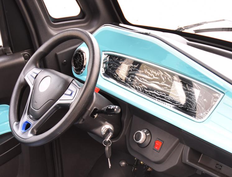 老年人电动带棚四轮车,这2款车适合家用价格低