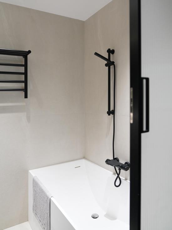 海归美女建筑师巧装89平小家电视柜里竟藏隐形门