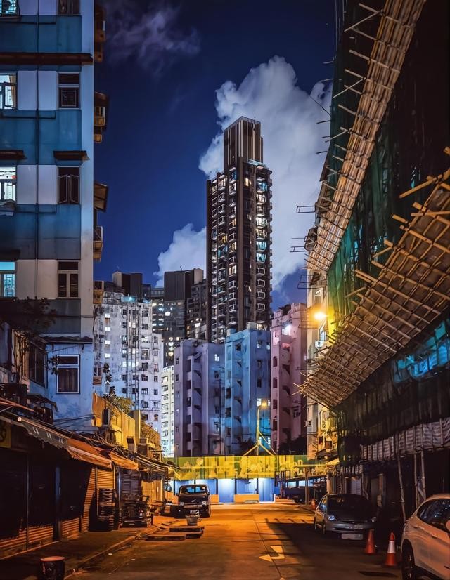 犹太商人拒绝美籍，携百亿加入中国籍，被人说成疯子，坚称不后悔