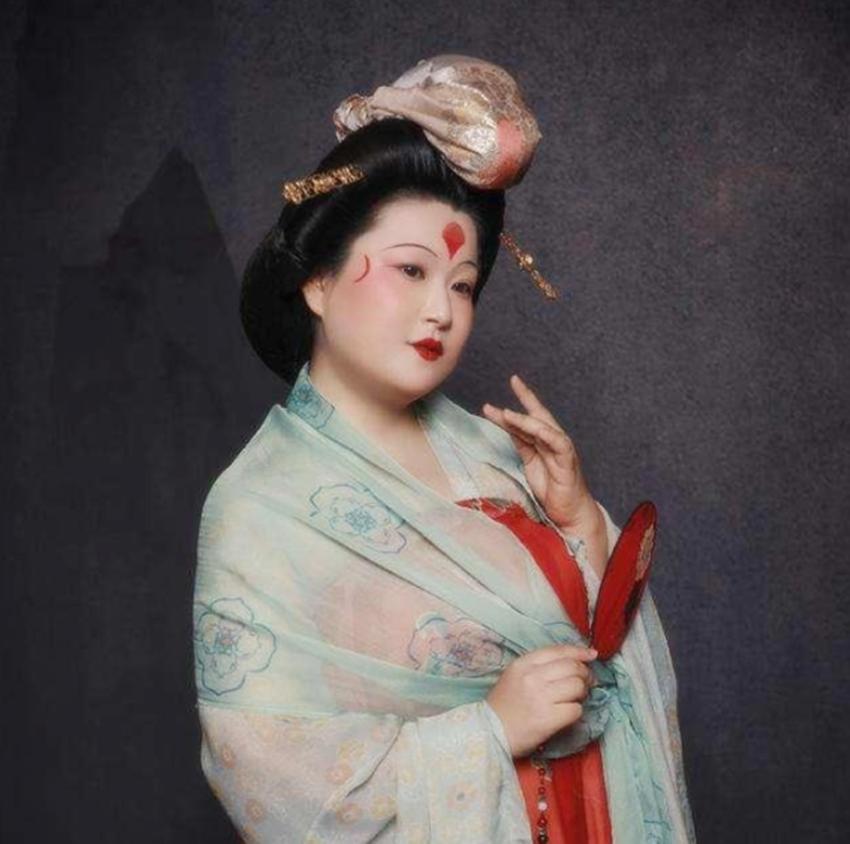 杨玉环之所以如此迷人，跟这一特殊癖好有关