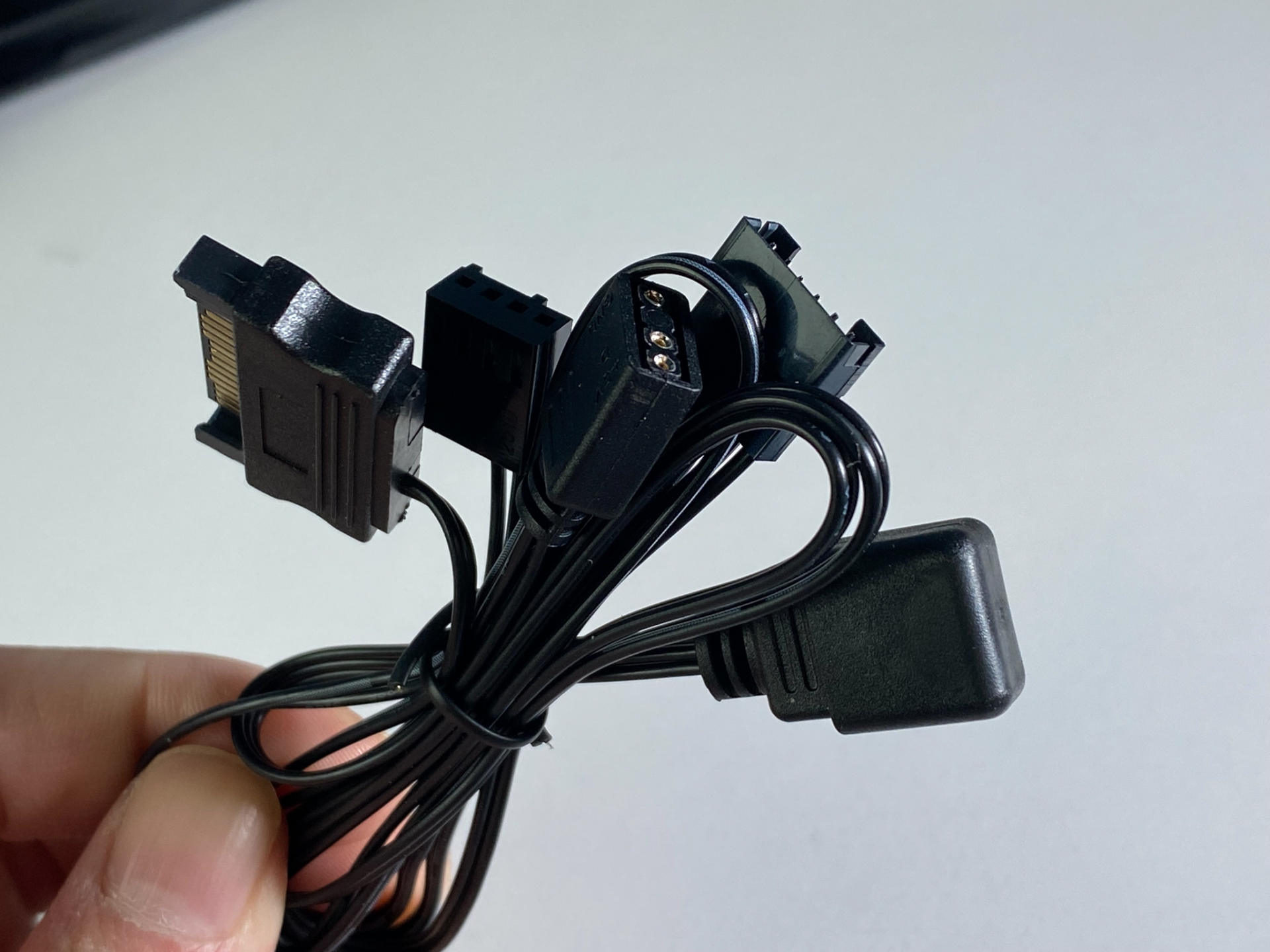 89元的风冷能压住超频的5600X吗？实测超频三东海R4000