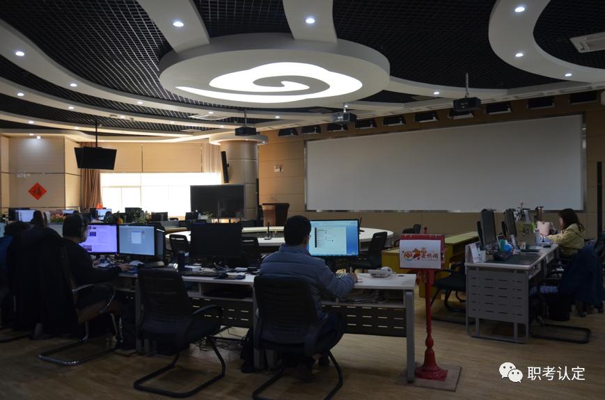 全媒体运营师证书是国家认可的吗,全媒体运营师证书授权报名单位