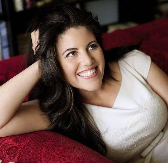 莱温斯基克林顿纪录片,克林顿拥抱莱温斯基视频