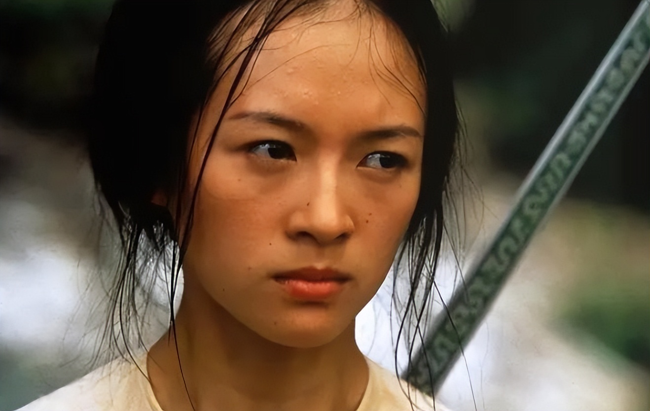 这6位女星上镜前后反差巨大,11位女明星发福前后判若两人