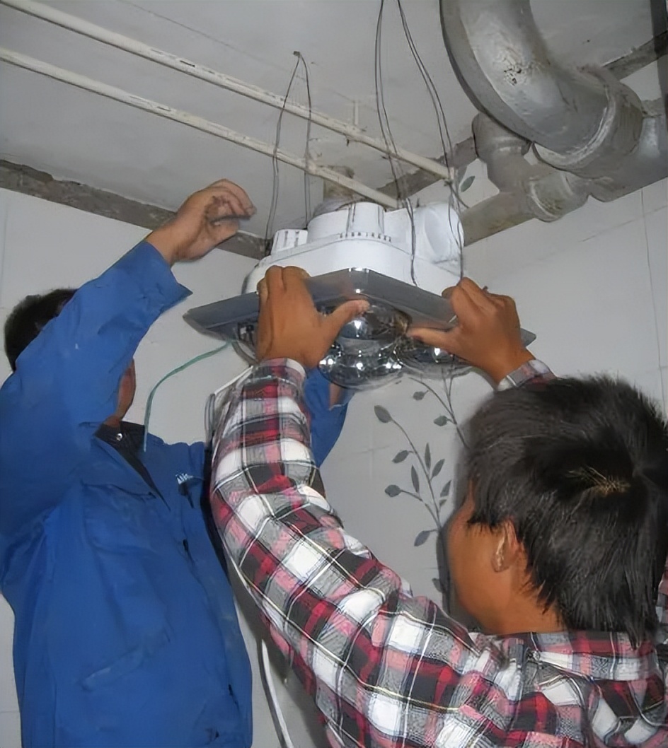 家里的led灯坏了去哪里修,家里吸顶灯led灯总坏