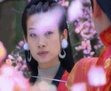 那些长得丑却非常有魅力的女星,丑而不自知的人