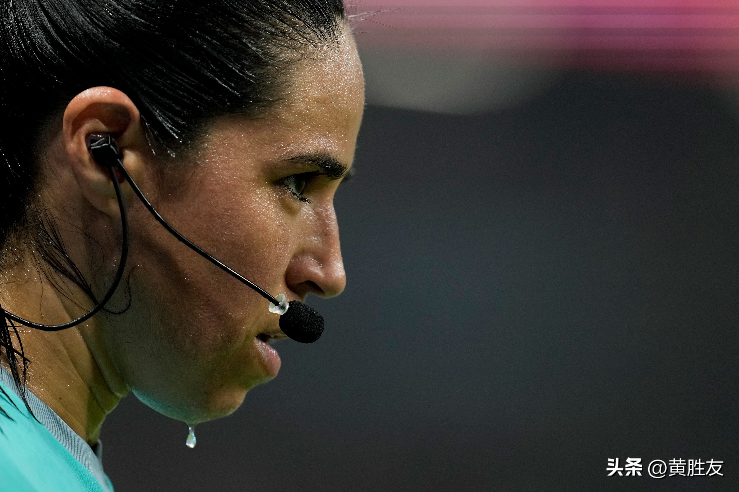 创造历史的女性,女性裁判执法男足世界杯