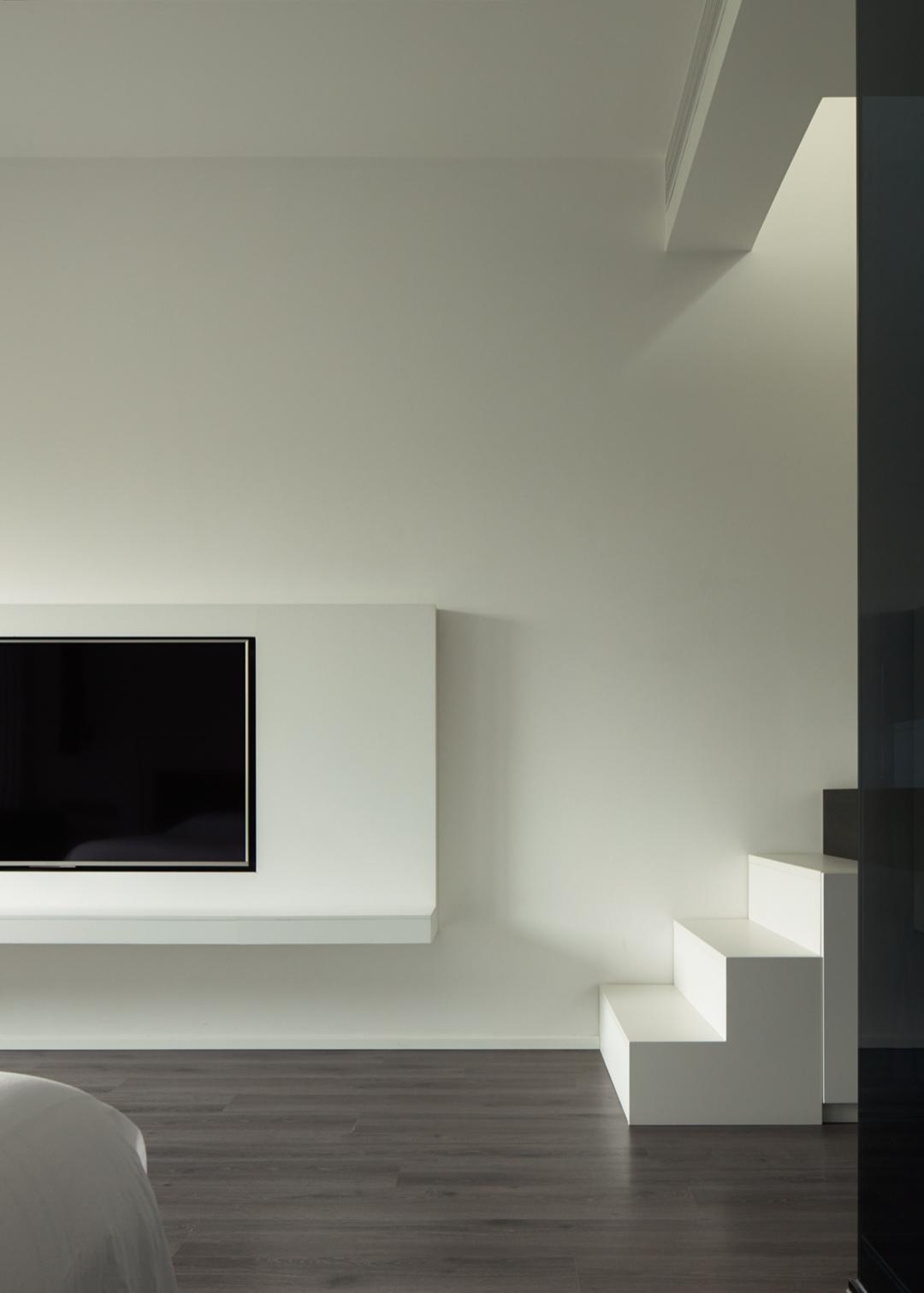 4个设计师设计办公台布局,设计师最佳农村房屋设计