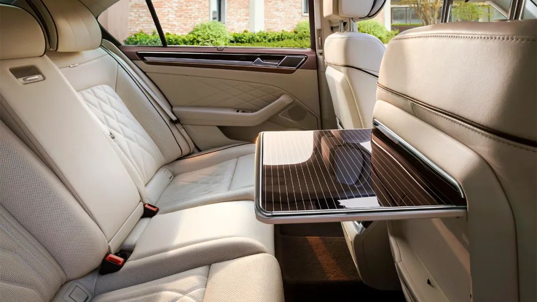 50万预算买这11台车最低调,降价几十万现在买这几台车最划算