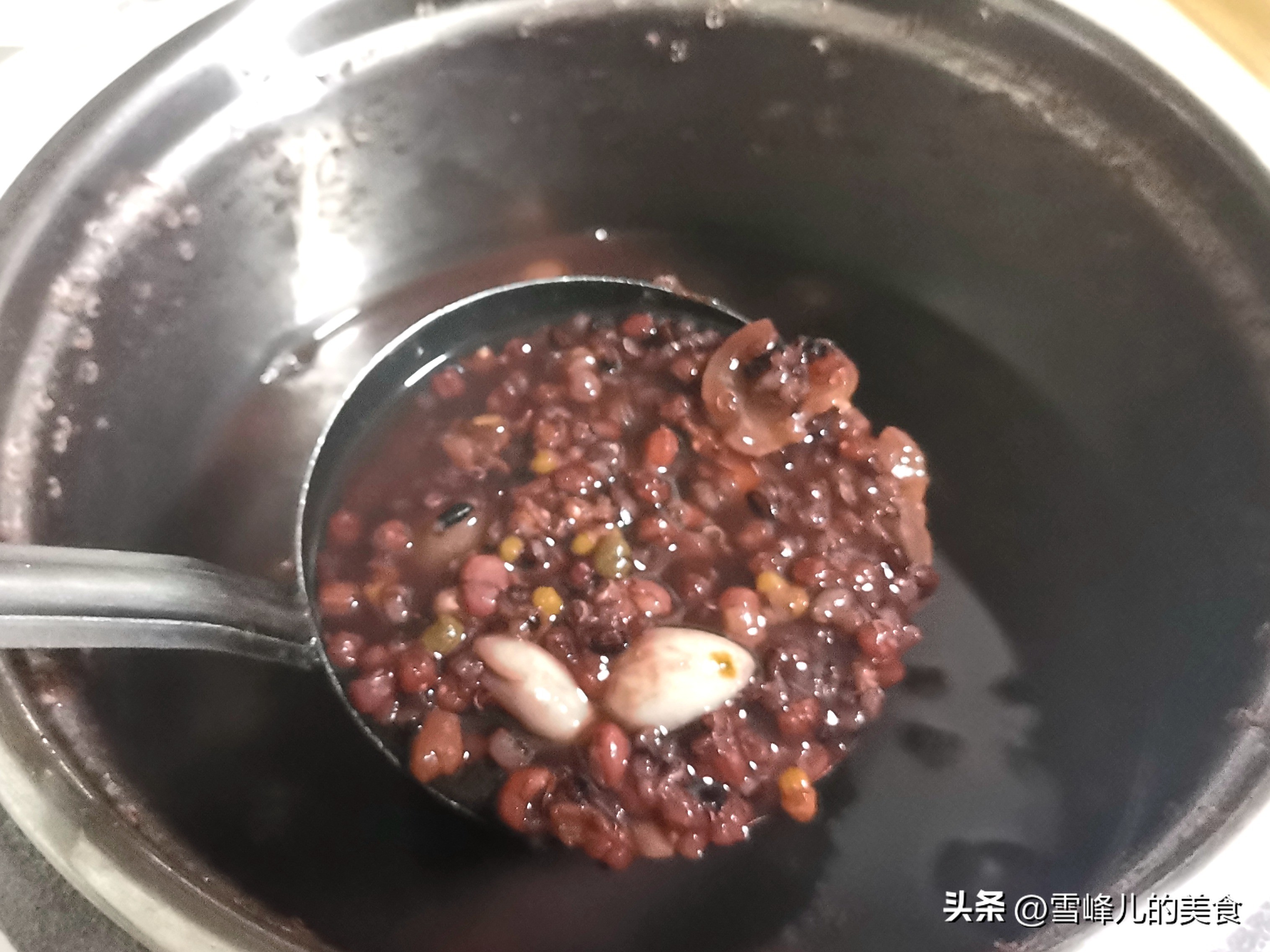 补血红豆粥的正确做法,薏仁米红豆粥的做法