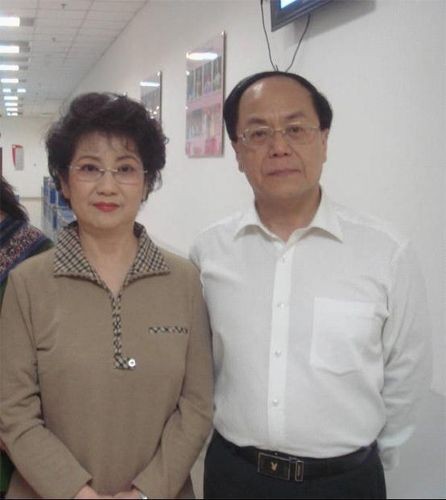 李维康和耿其昌爱情,李维康耿其昌的夫妻相处之道