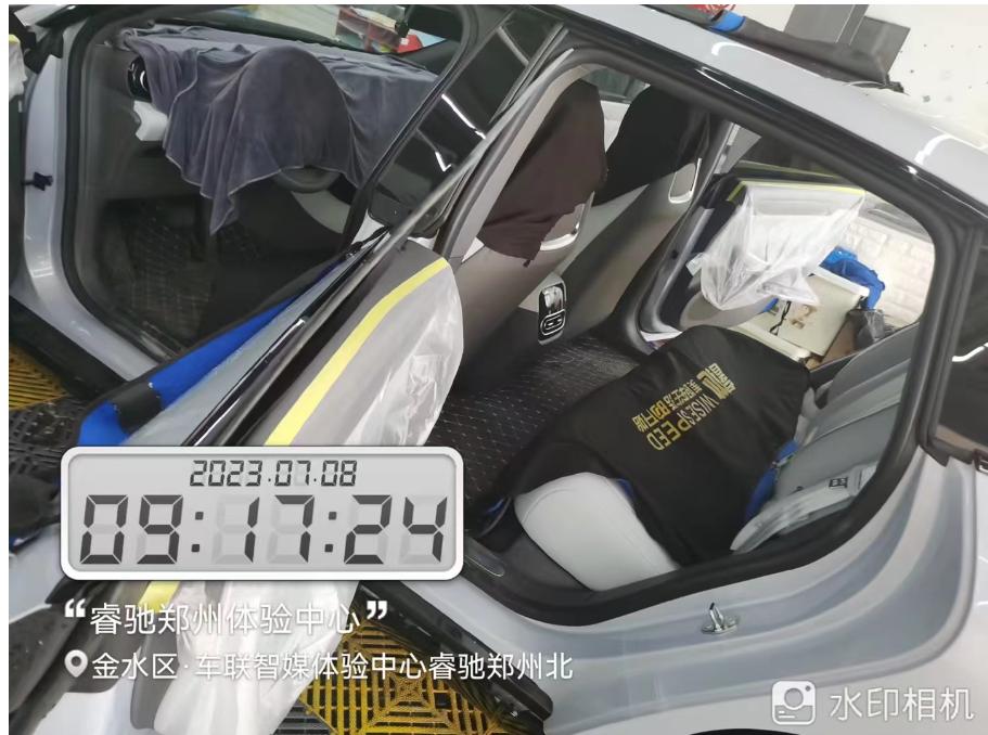 零跑c01贴膜改绿色,零跑c01车主选什么贴膜