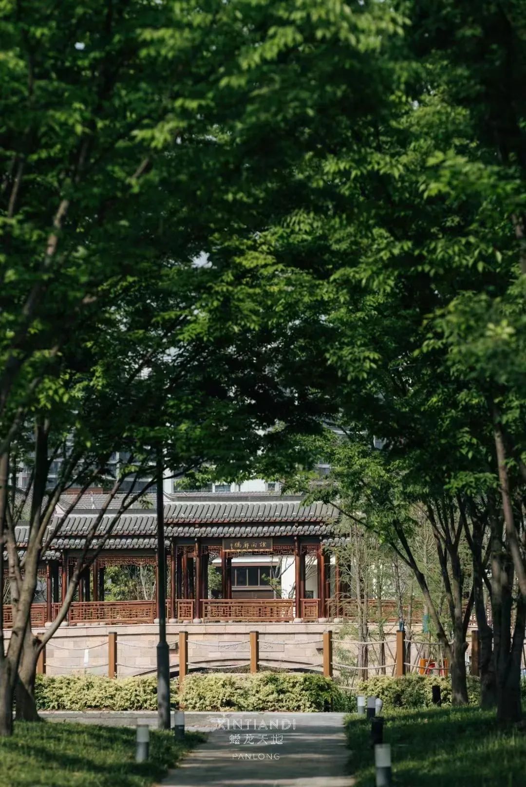 CRR百图斩｜公园里的新天地：上海蟠龙天地