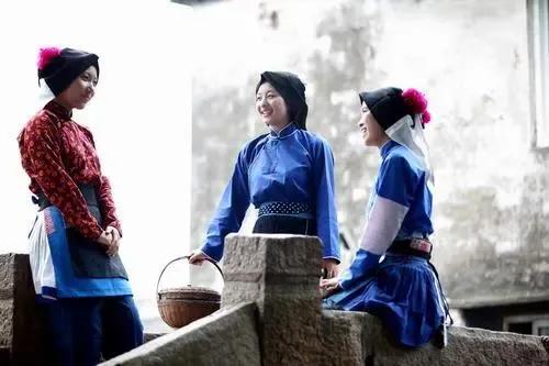 特殊汉族群体及服饰,清汉女和旗女服饰区别