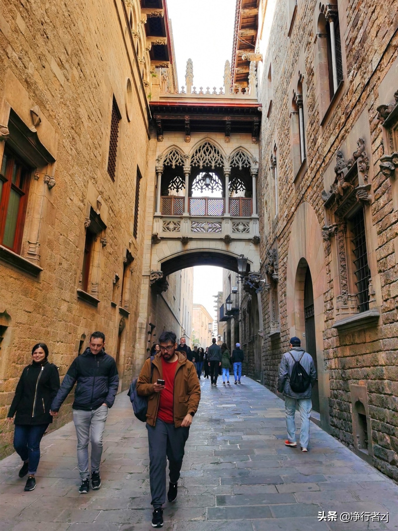 冬日暖阳拔“牙”记（34）巴塞罗那：高迪打造的欧洲之花（上）