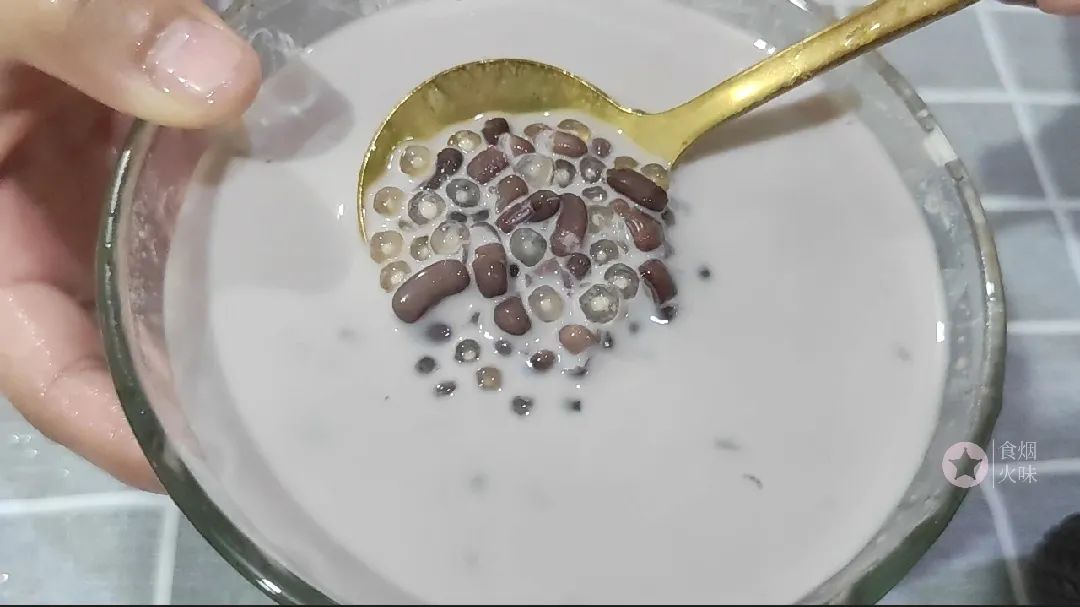 夜间吃什么食物补气血最好,补气血吃什么食物最好最有效果