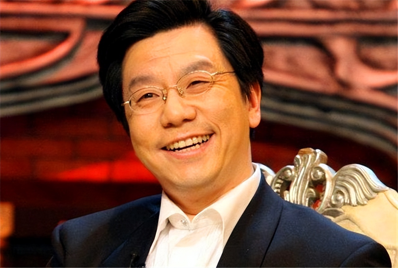 毅然拒绝美国，把864家公司带回祖国，只为告知世界：我是中国人