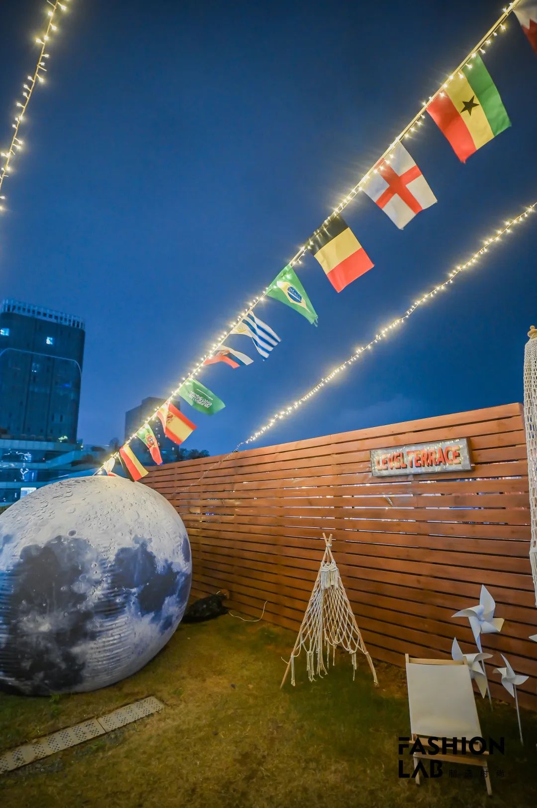 武汉球迷现场看球,武汉球迷看球