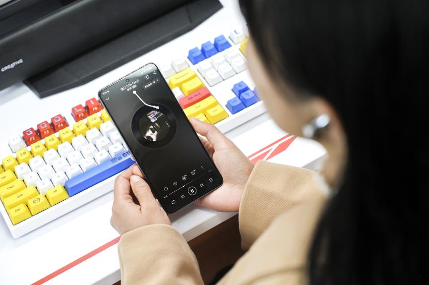 华为freebuds5半入耳式降噪蓝,华为Freebuds5半入耳降噪耳机