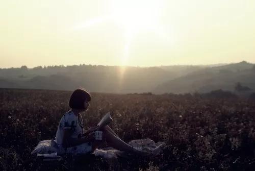 人与人之间是一场一心换心的过程,人与人相处以心换心的句子