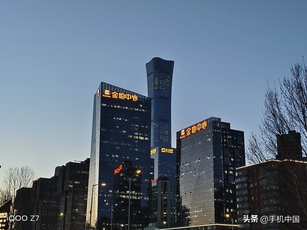 iqooz7手机测评120w到底有多快,iqooz7是120w快充吗