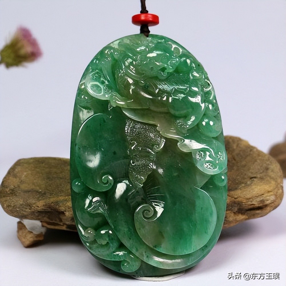 女人佩戴貔貅有什么寓意,女人戴貔貅项链有什么讲究吗