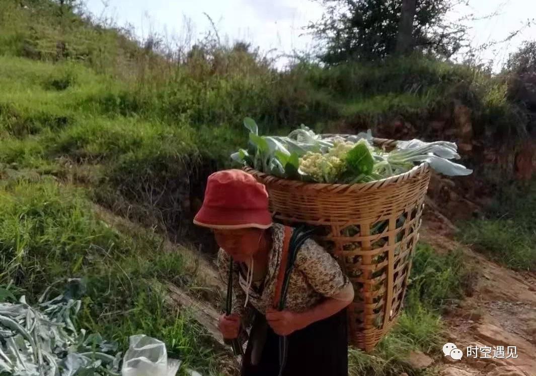 西江最美苗寨旅游,西江千户苗寨最美